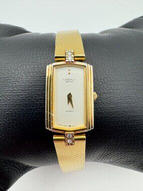 Vintage Lassale Seiko Women Quartz Watch Gold Tone Tank 8420-6979 Diamond Accent